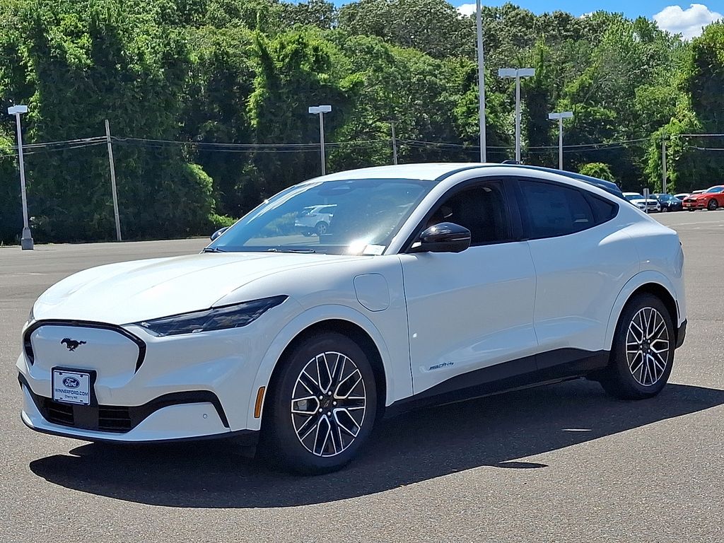 2025 Ford Mustang Mach-E Premium photo 2