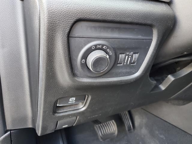 2022 Jeep Grand Cherokee Altitude photo 5