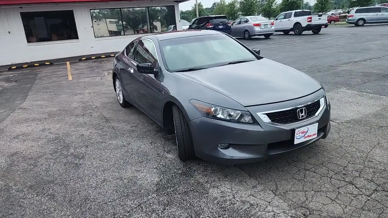 Used 2009 Gray Honda EX-L image 1
