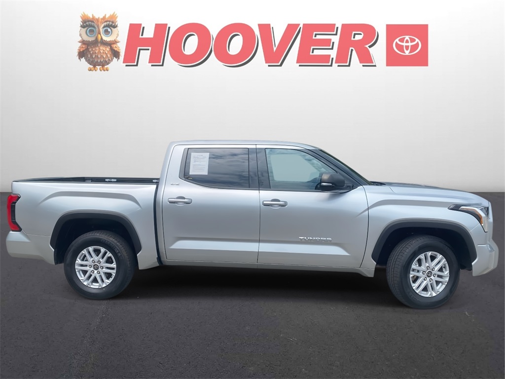 2023 Toyota Tundra SR5 photo 2