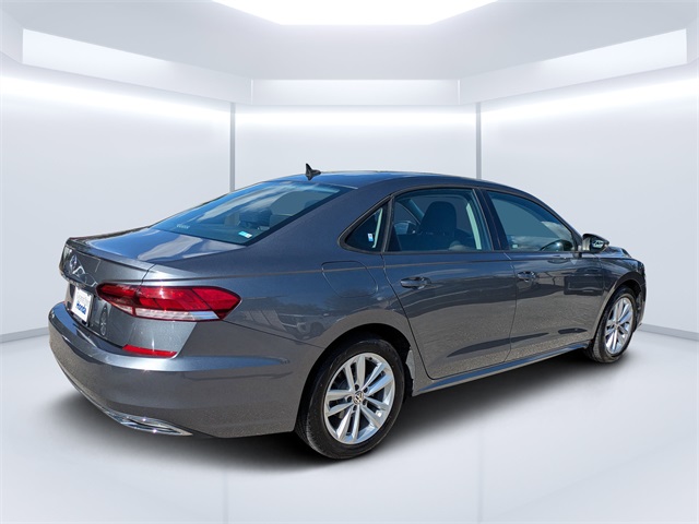 2020 Volkswagen Passat 2.0T S photo 3