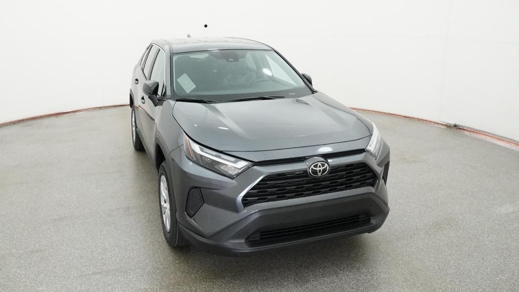 2025 Toyota RAV4 LE photo 32
