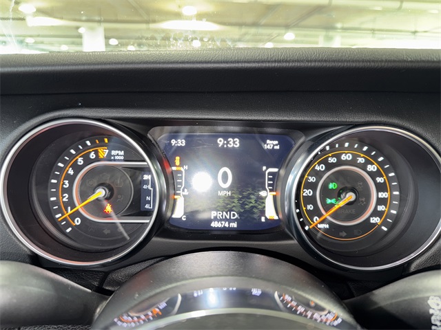 2020 Jeep Wrangler Unlimited Sahara photo 22