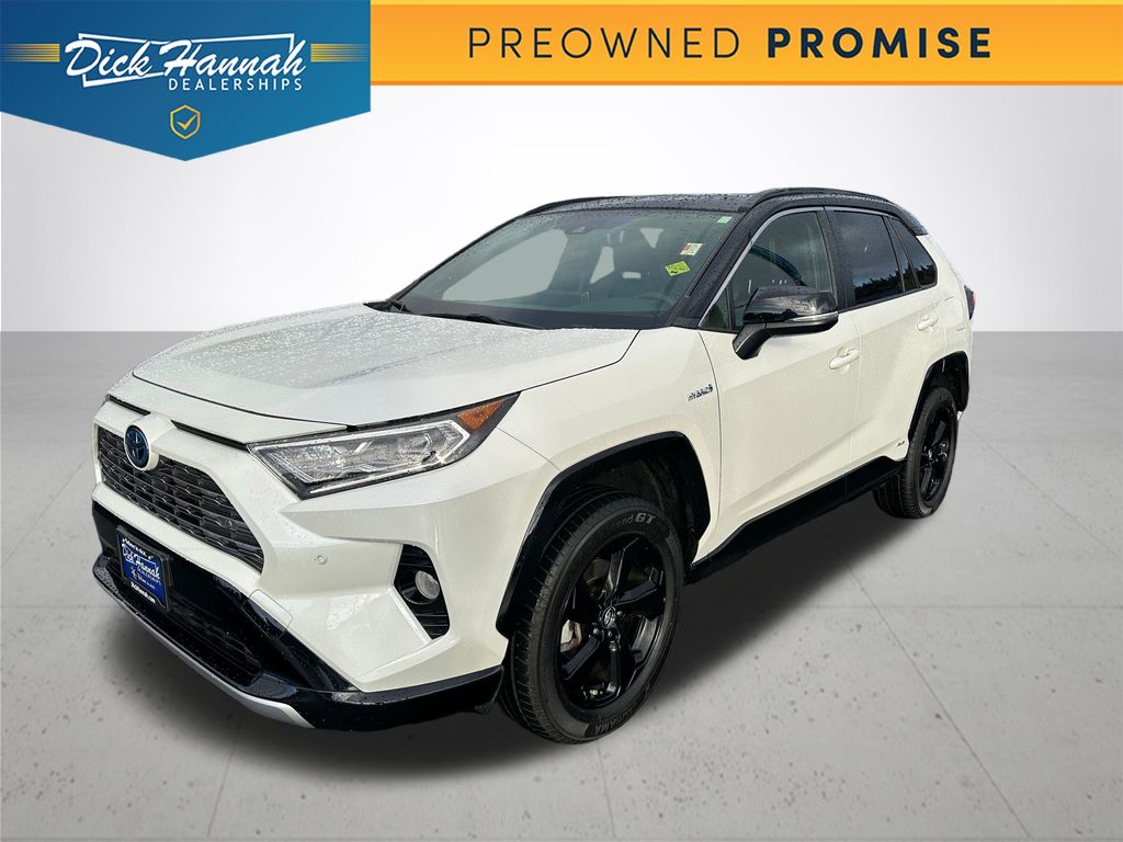 2019 Toyota RAV4 XSE's photo