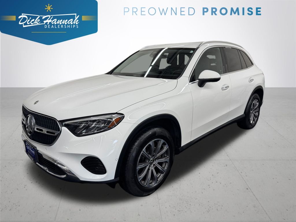 2023 Mercedes-Benz GLC GLC 300's photo