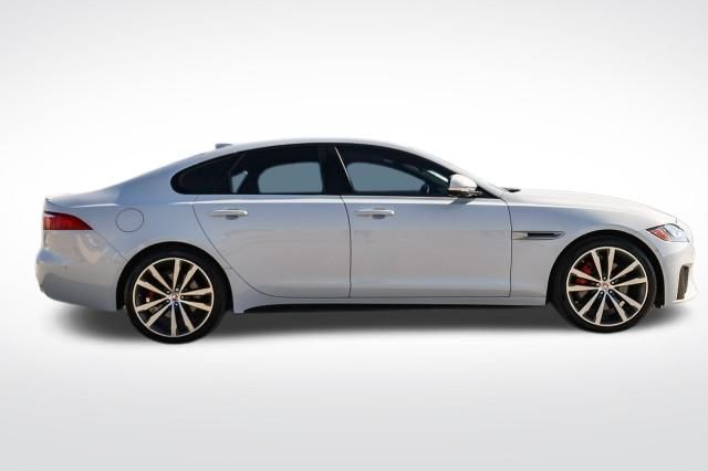 2018 Jaguar XF S photo 4