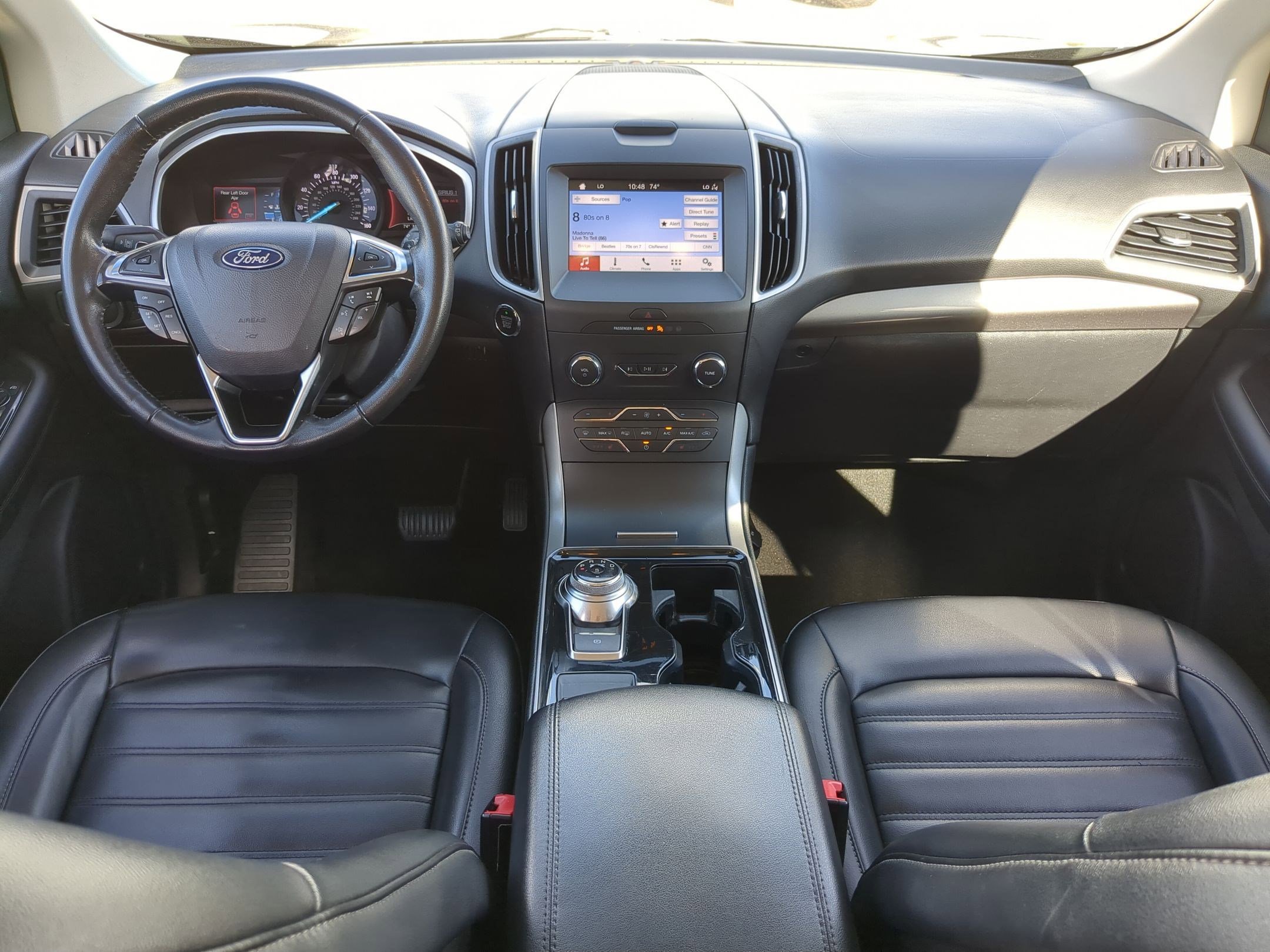 2019 Ford Edge SEL photo 17