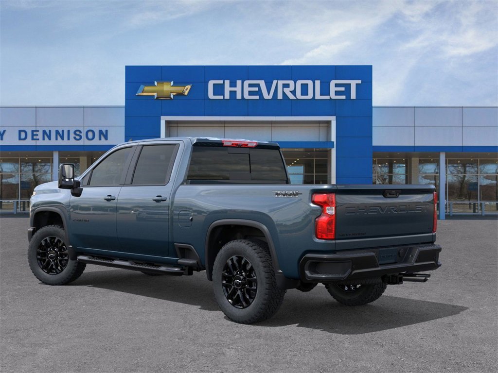 2026 Chevrolet Silverado 2500HD LT photo 3