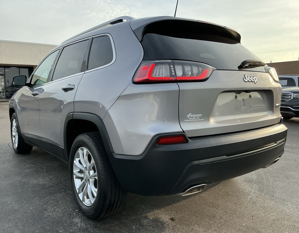 2019 Jeep Cherokee Latitude photo 9