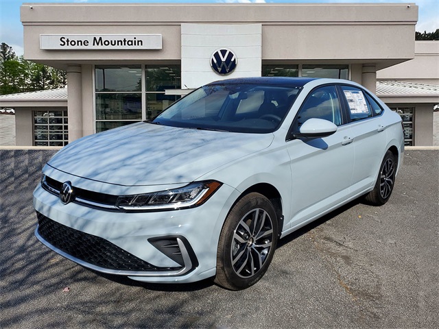 2026 Volkswagen Jetta SE's photo