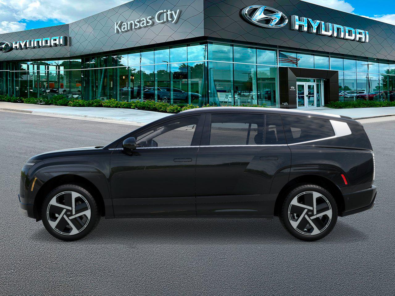 2026 Hyundai Ioniq photo 3