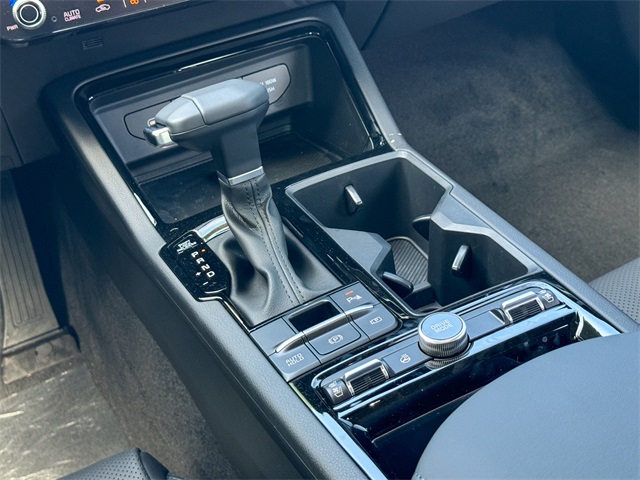 2025 Kia K5 EX photo 26