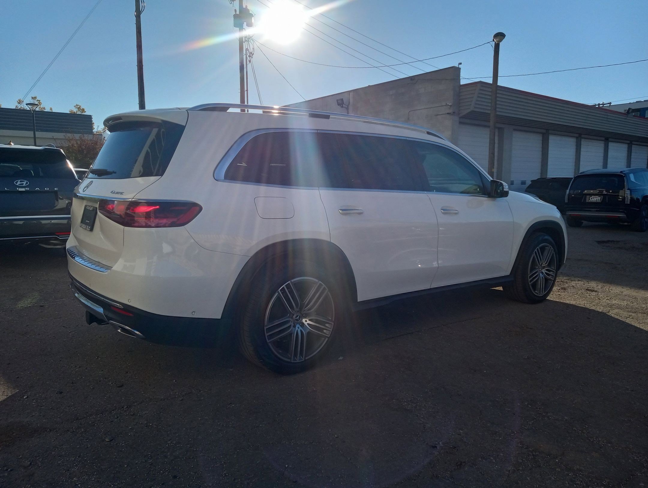 2024 Mercedes Benz GLS 450 photo 4