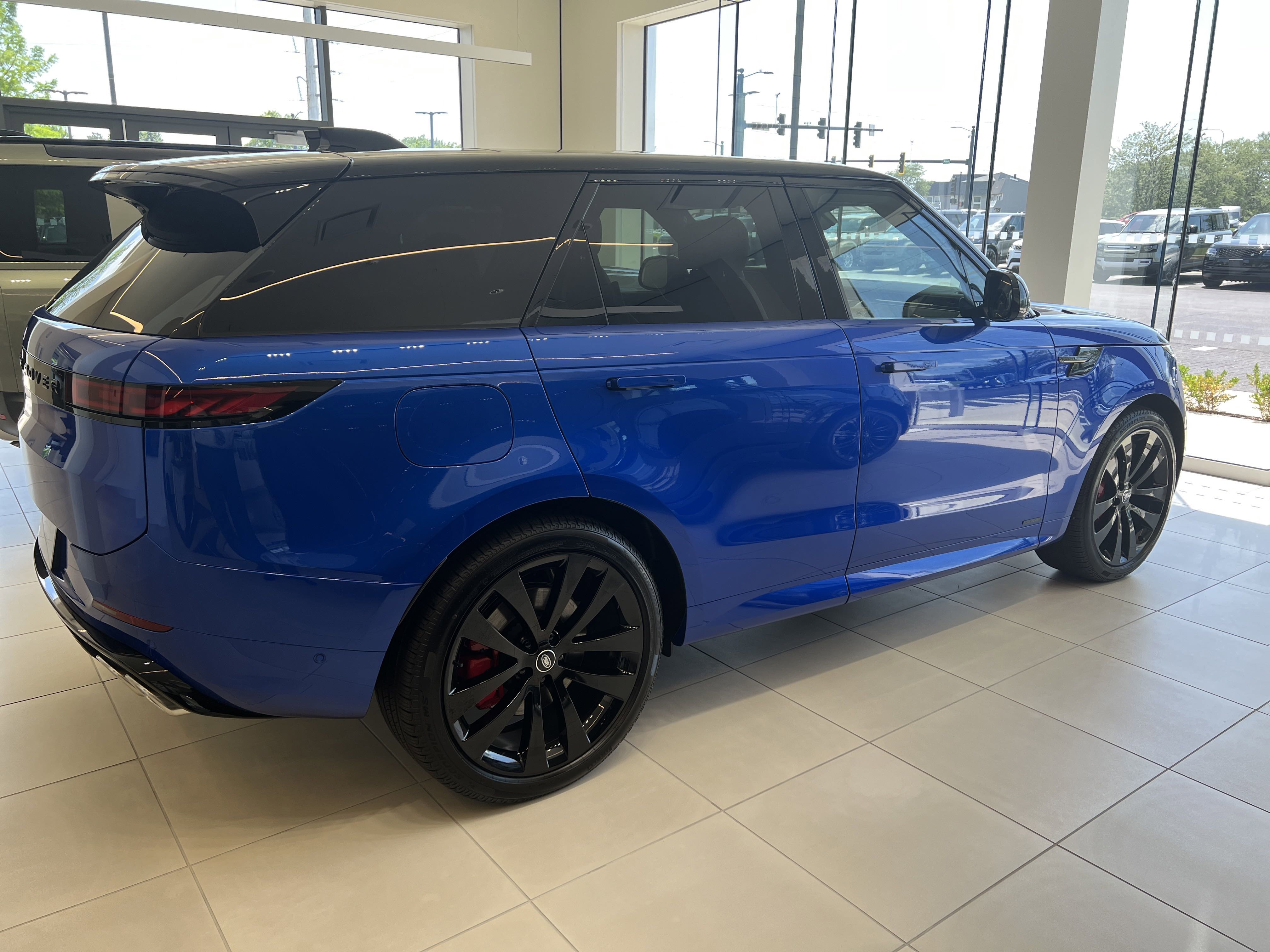 2025 Land Rover Range Rover Sport Autobiography photo 6