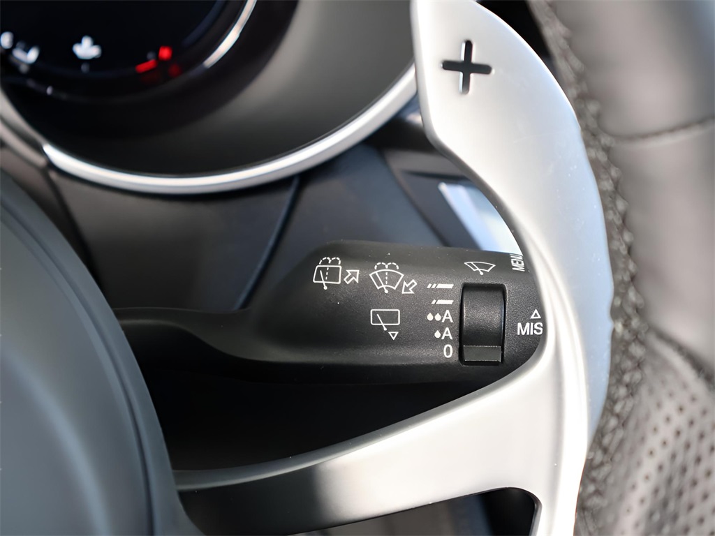 2025 Alfa Romeo Stelvio Sprint Base photo 29