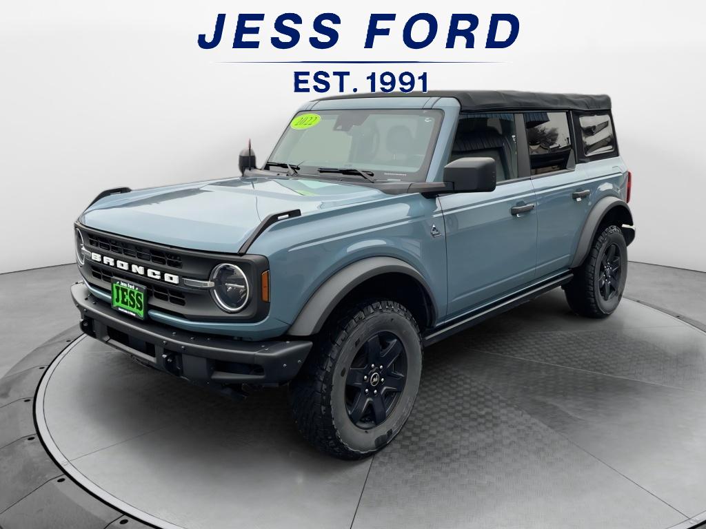2022 Ford Bronco 4-Door Black Diamond's photo
