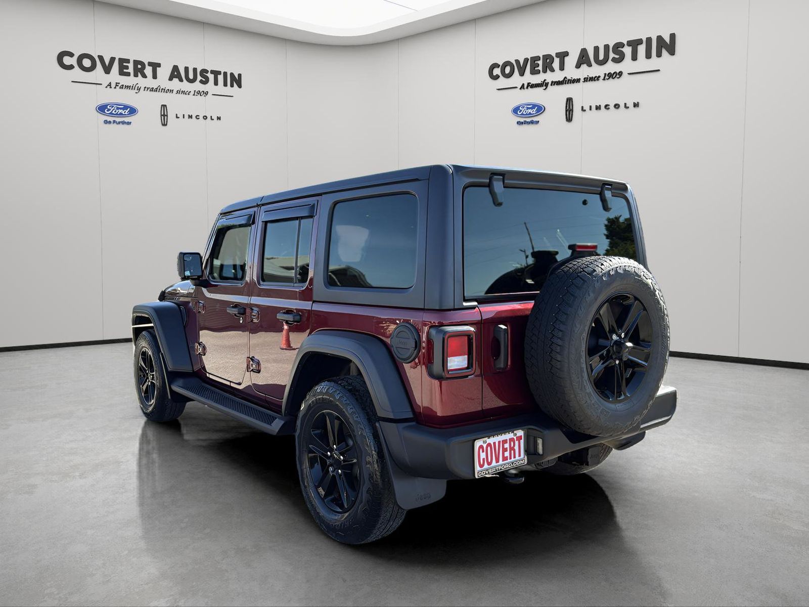 2021 Jeep Wrangler Unlimited Sport Altitude photo 2