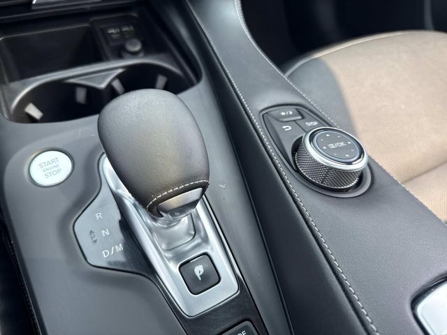 2022 Infiniti QX50 Luxe photo 28