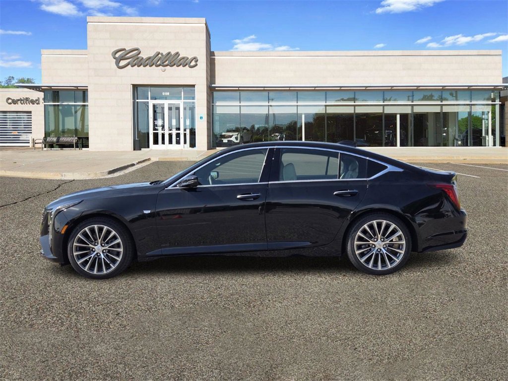 2025 Cadillac CT5 Premium Luxury photo 4