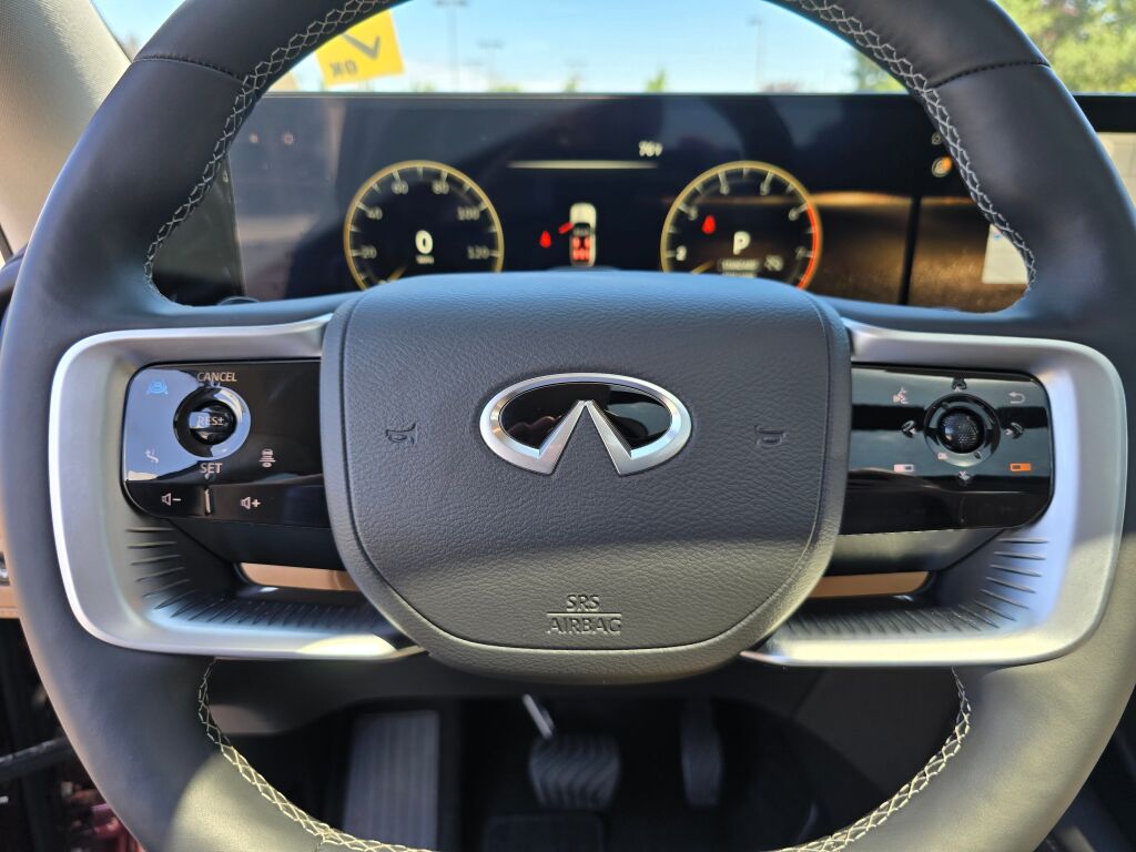 2025 Infiniti QX80 Luxe photo 23