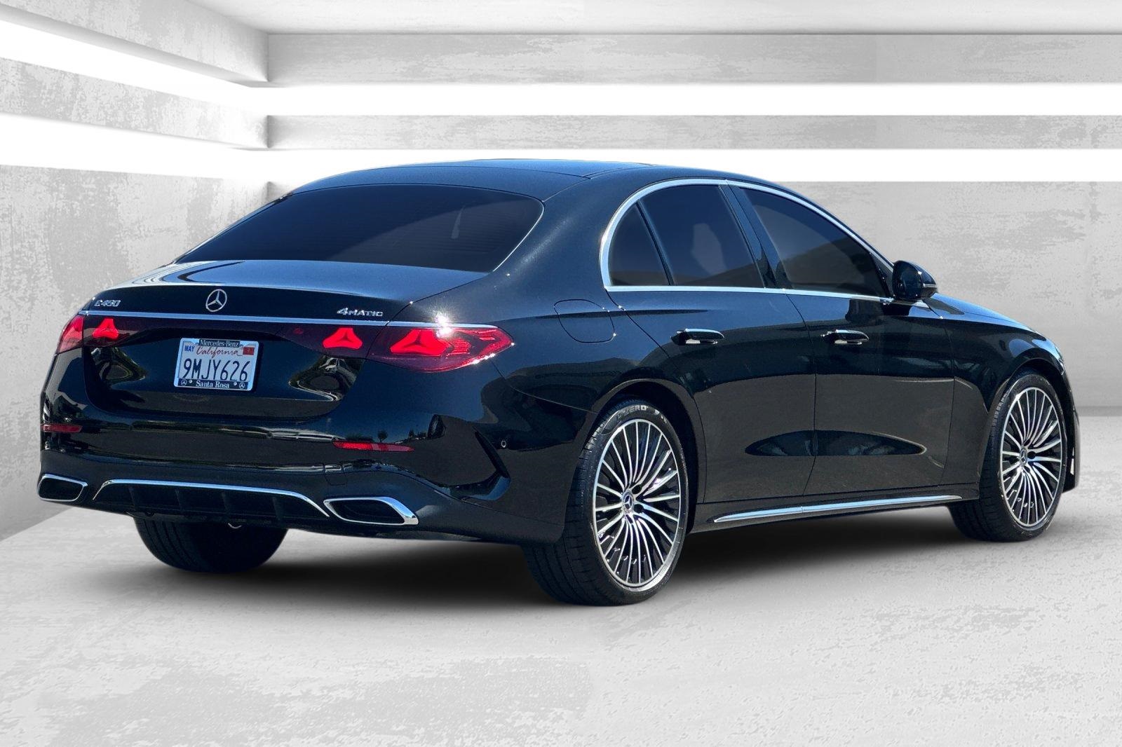 2024 Mercedes Benz E 450 4MATIC photo 3