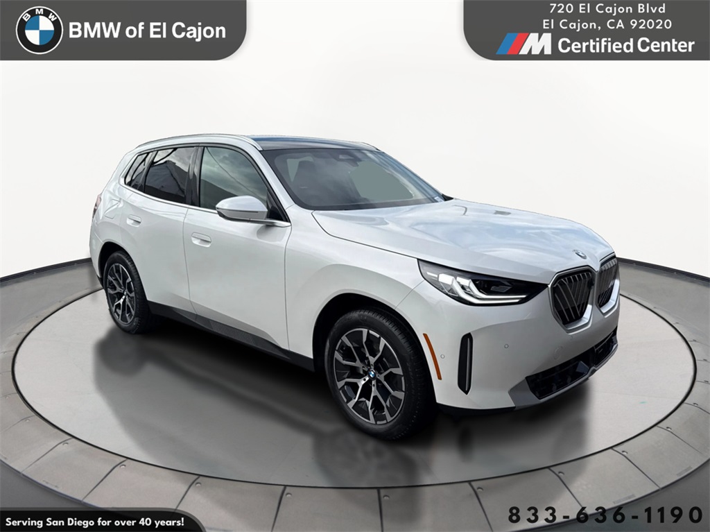 2026 BMW X3 30's photo