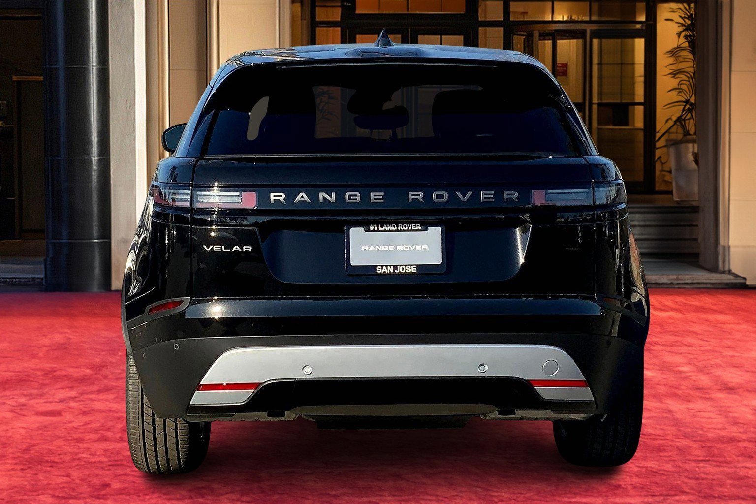 2025 Land Rover Range Rover Velar S photo 3