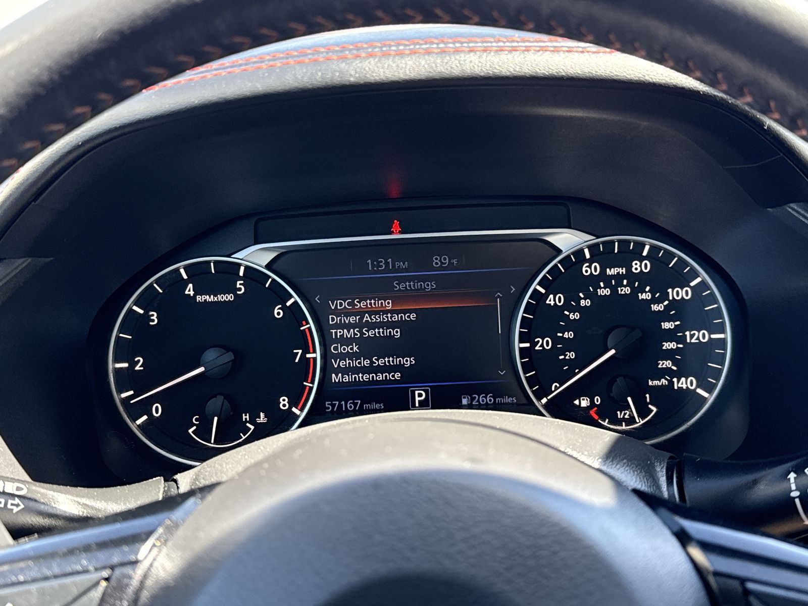 2023 Nissan Altima SR photo 2