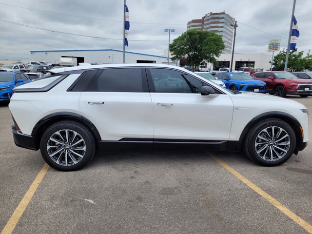 Used 2024 Cadillac LYRIQ Sport 1 with VIN 1GYKPTRK6RZ103498 for sale in San Antonio, TX