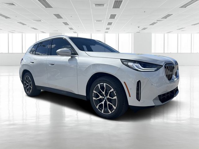 2026 BMW X3 30's photo