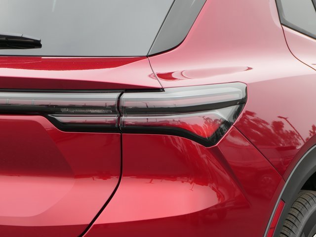 2026 Chevrolet Equinox EV 1LT photo 4