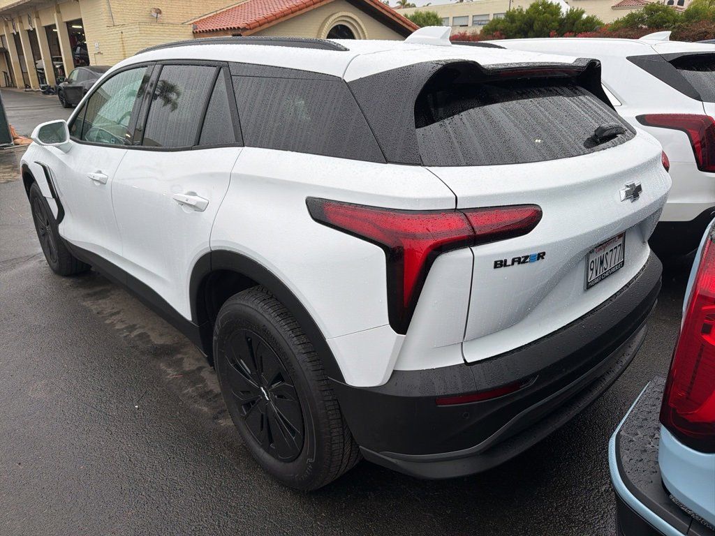 2025 Chevrolet Blazer EV photo 4