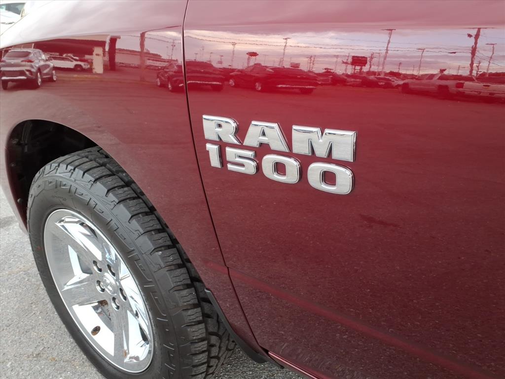 2017 Ram 1500 Express photo 5
