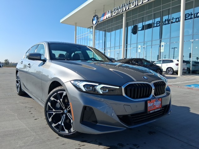 2026 BMW 3 Series 330i's photo