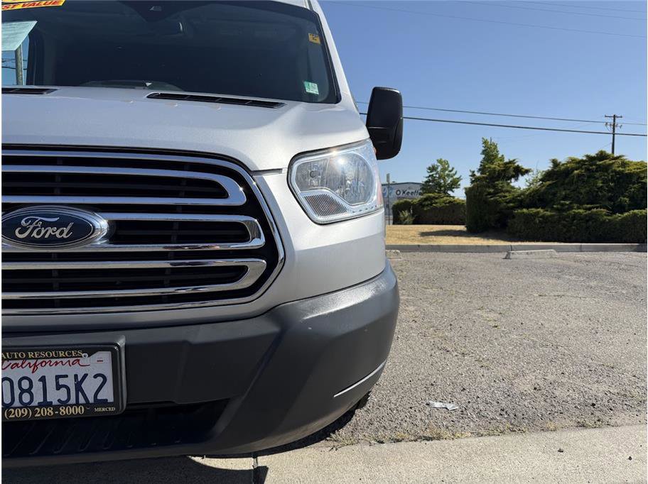 2018 Ford Transit Passenger XLT photo 9