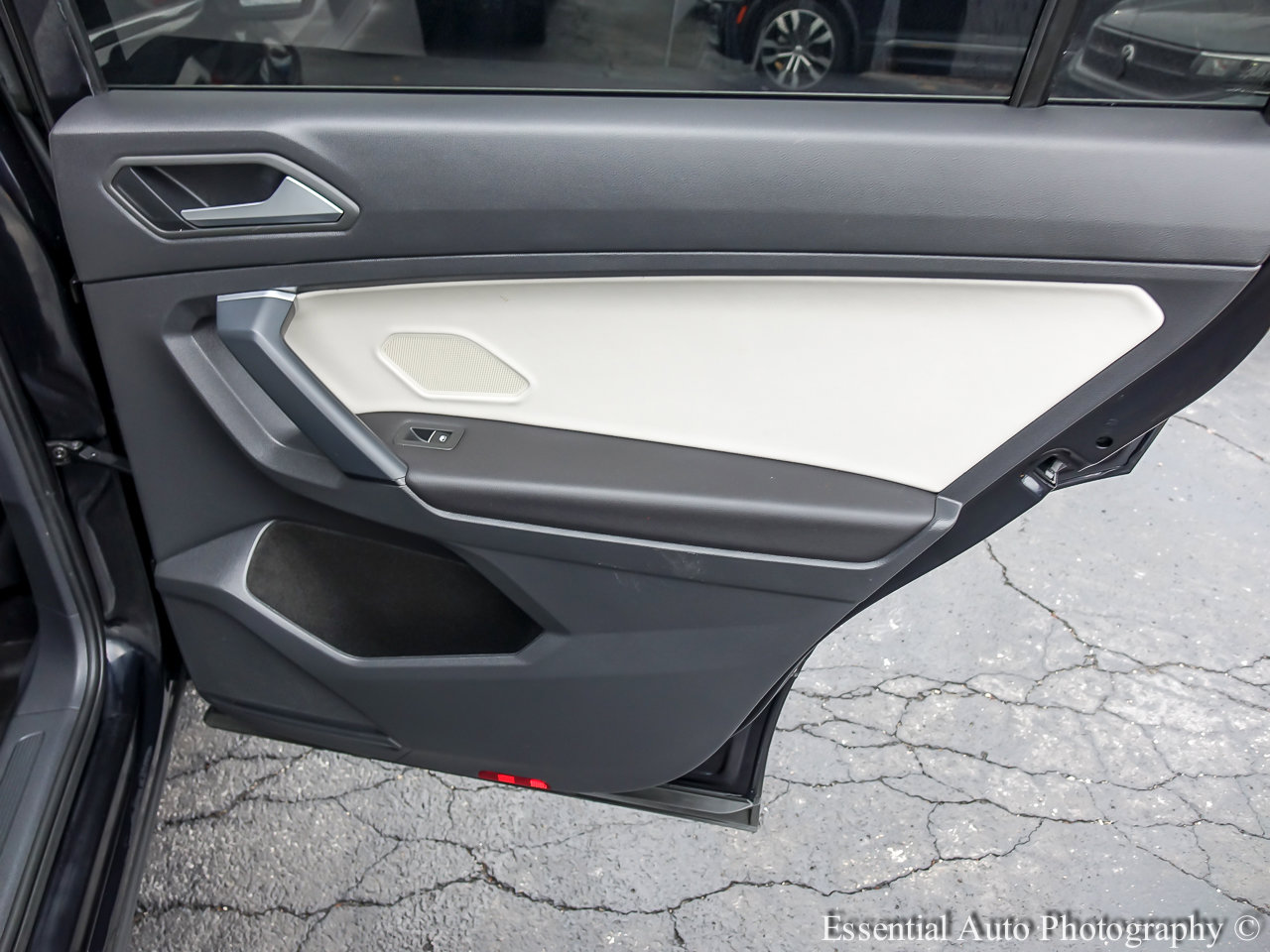 2019 VOLKSWAGEN TIGUAN - Image 21