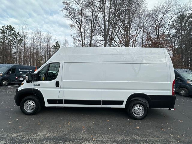2024 Ram ProMaster 3500 photo 6