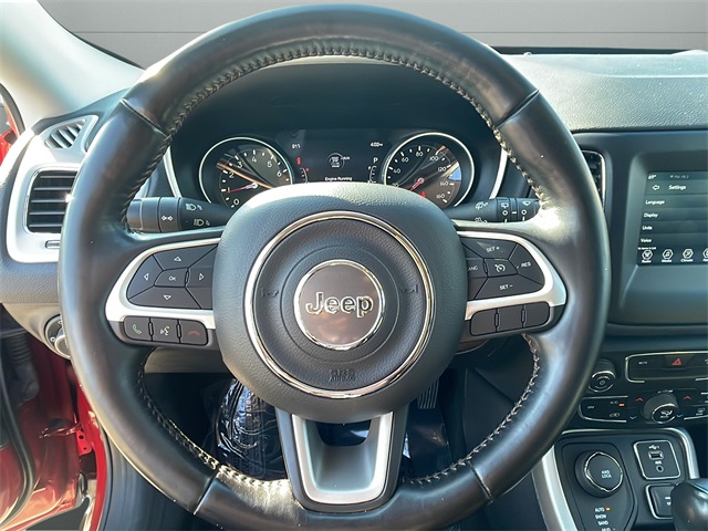 2021 Jeep Compass Latitude photo 35