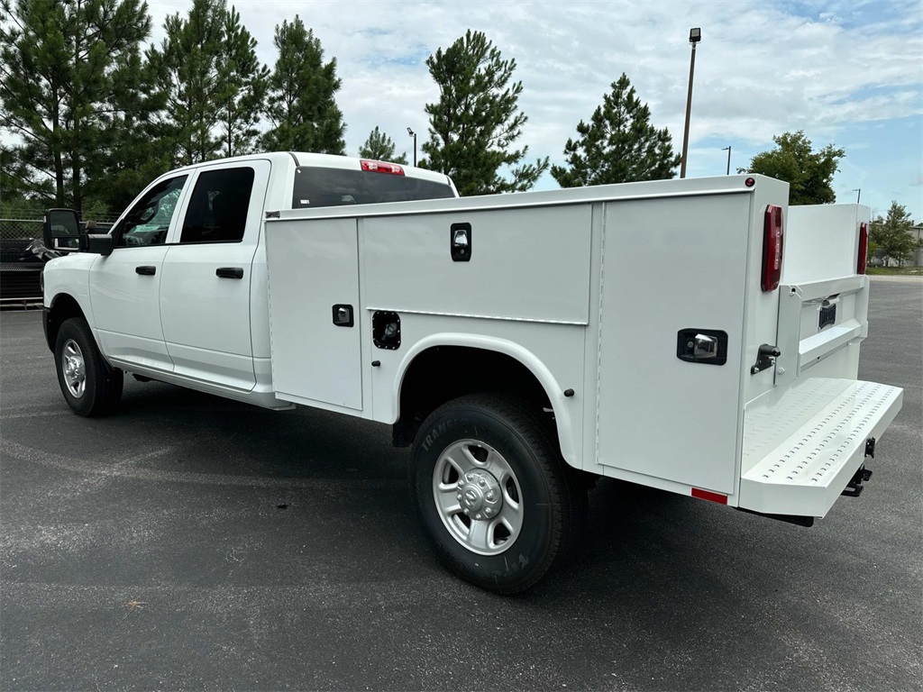 2024 Ram 2500 Tradesman photo 5