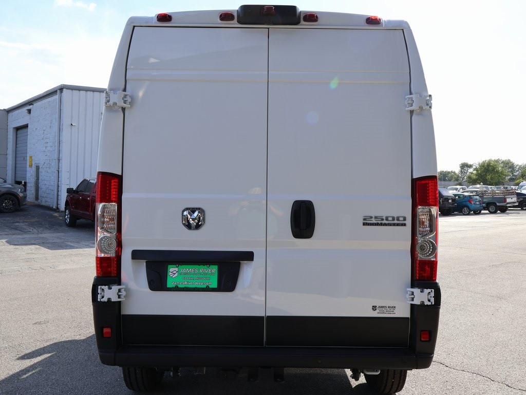 2026 Ram ProMaster 2500 photo 2