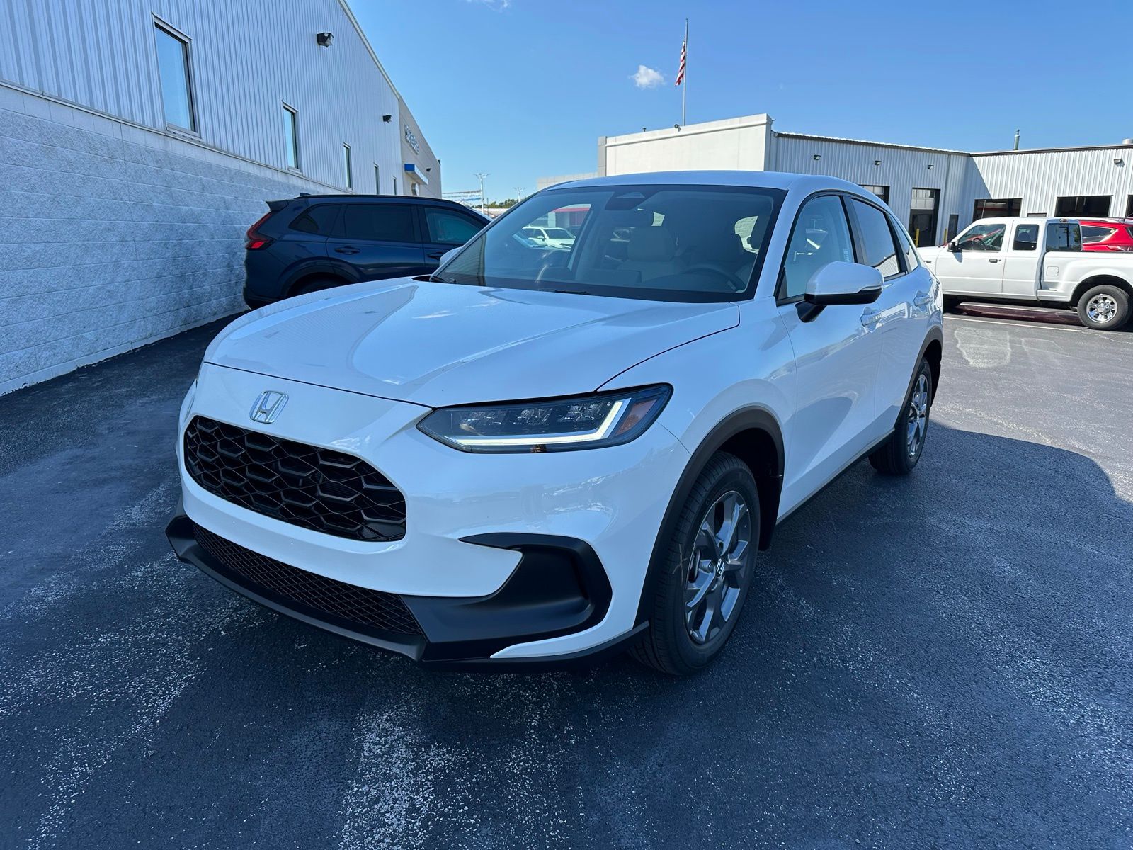 2026 Honda HR-V LX's photo