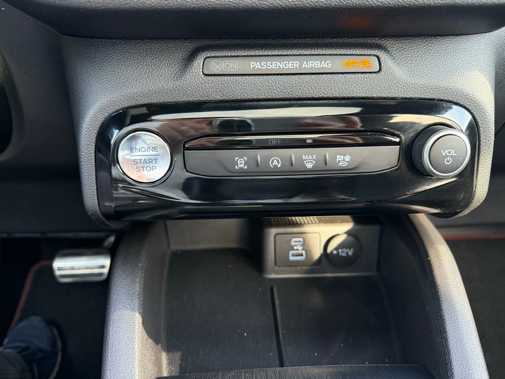 2023 Ford Escape ST-Line photo 19