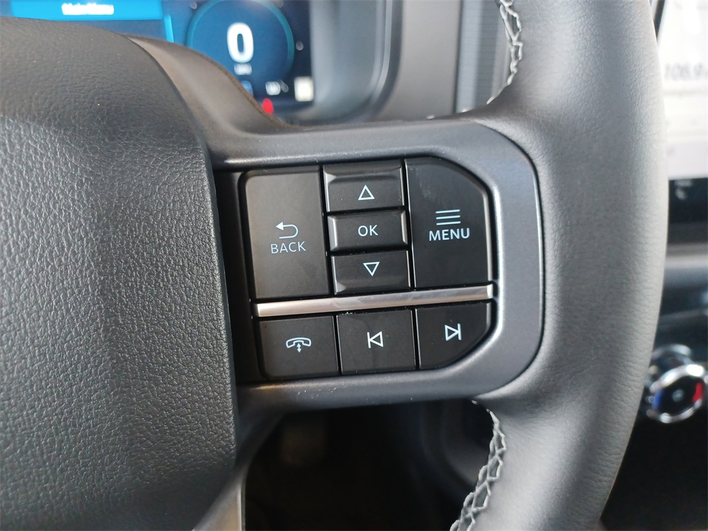 2025 Ford F-150 Lariat photo 25
