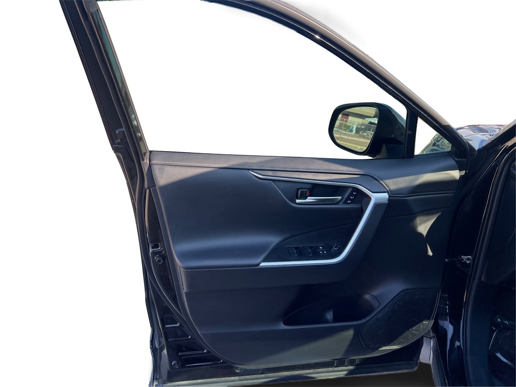 2020 Toyota RAV4 Limited photo 20