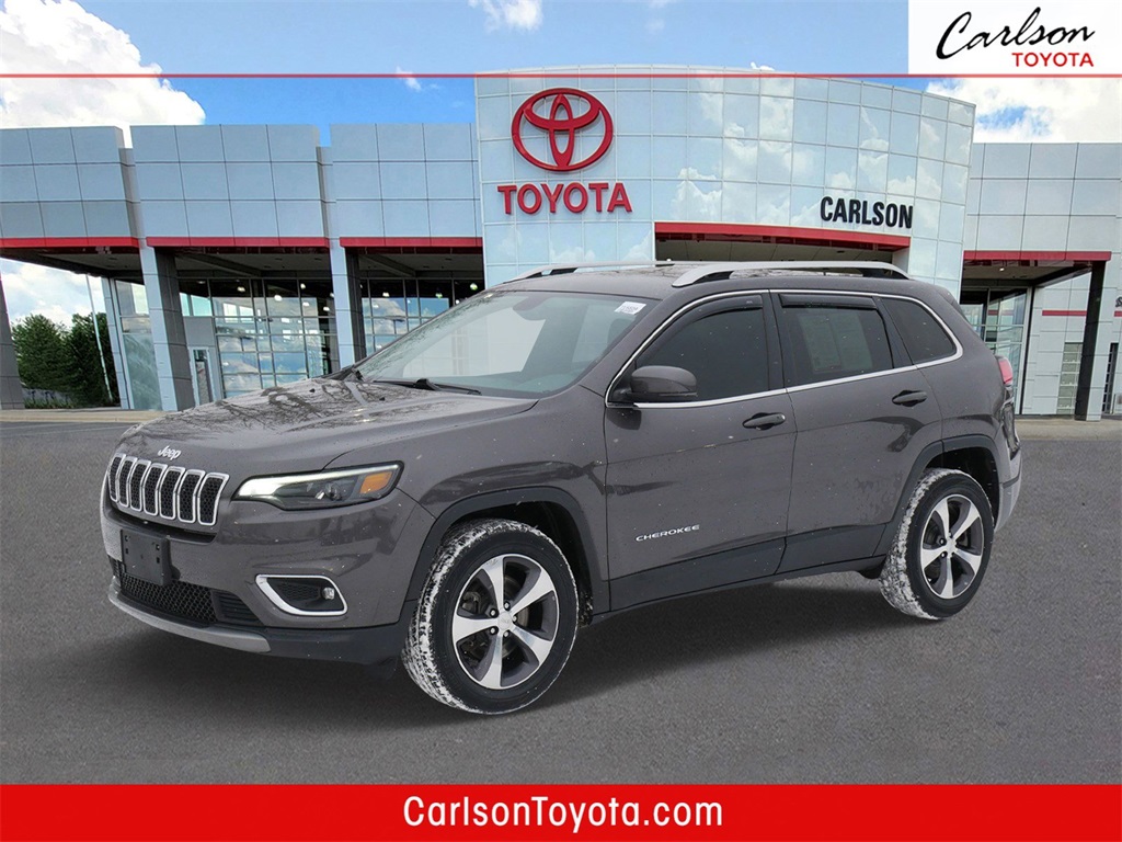 2019 Jeep Cherokee Limited's photo