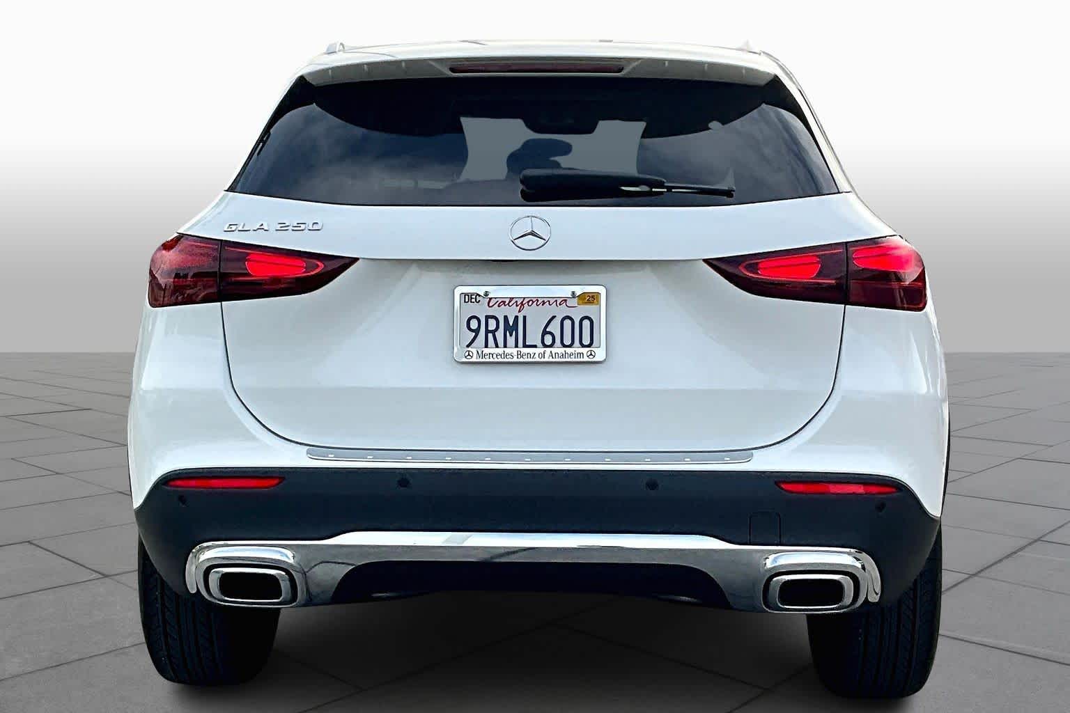 2025 Mercedes Benz GLA 250 photo 3