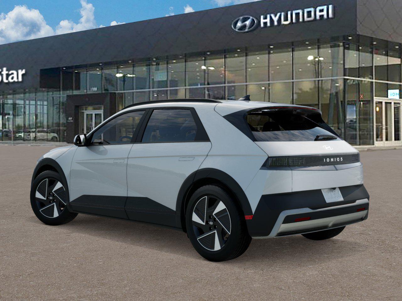 2025 Hyundai Ioniq 5 SEL photo 3
