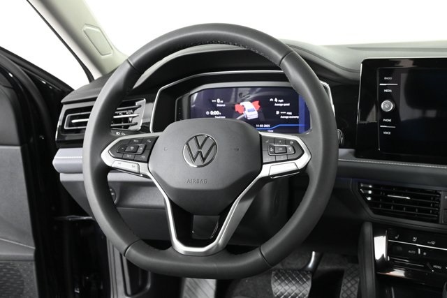 2026 Volkswagen Jetta 1.5T SEL photo 3