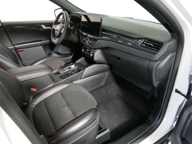 2023 Ford Escape ST-Line photo 9