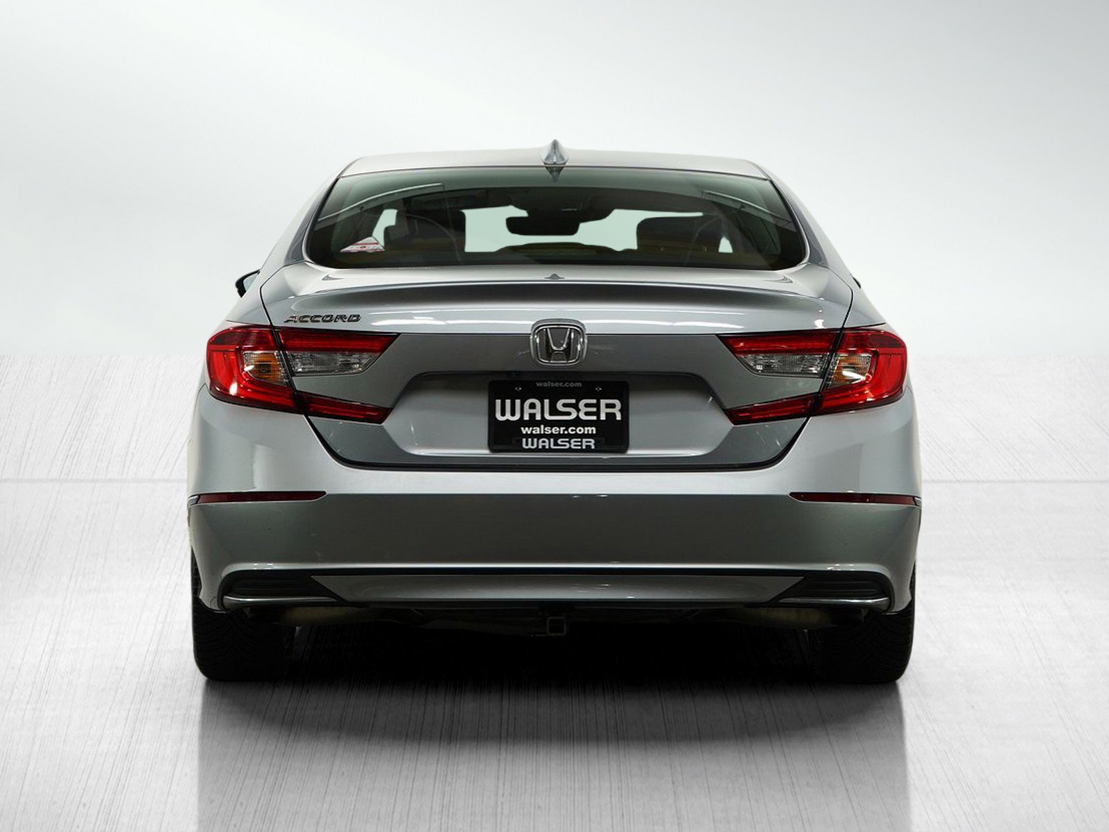 2019 Honda Accord EX-L 1.5T photo 4